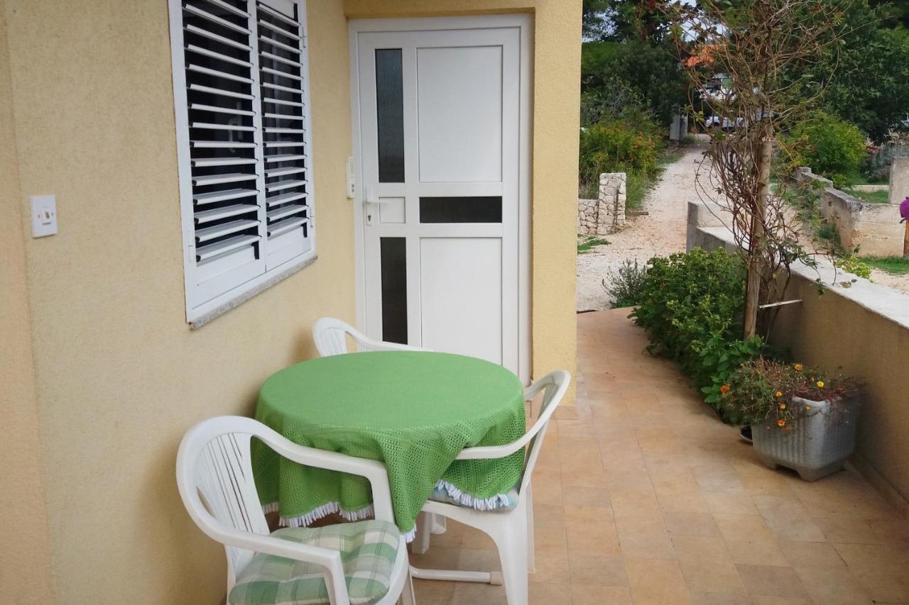 Apartments By The Sea Vinisce, Trogir - 5229 エクステリア 写真